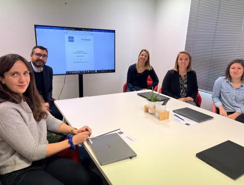   Eduservices x In Extenso : signature du...



